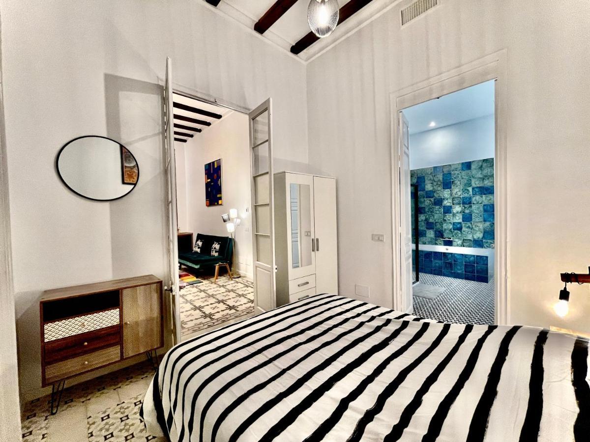 Picasso'S Deluxe Puerta Verde Malaga Ngoại thất bức ảnh